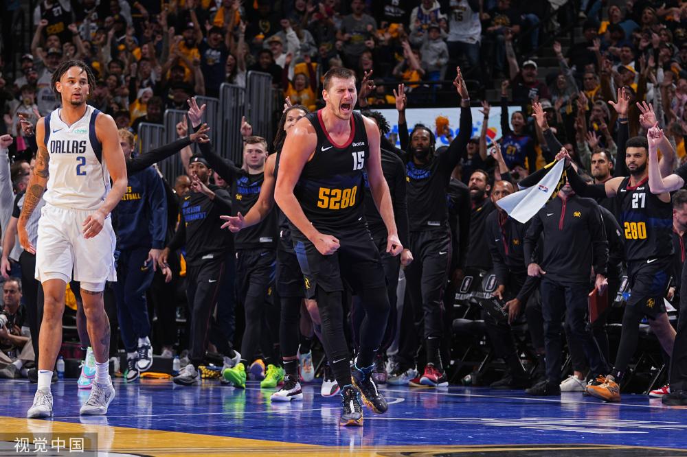 英超的开幕 英超的开幕