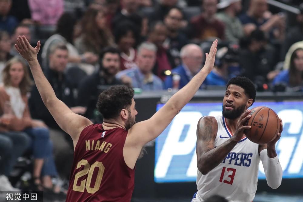 边线球时 边线球时