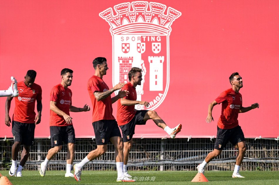 俱乐部为球 俱乐部为球