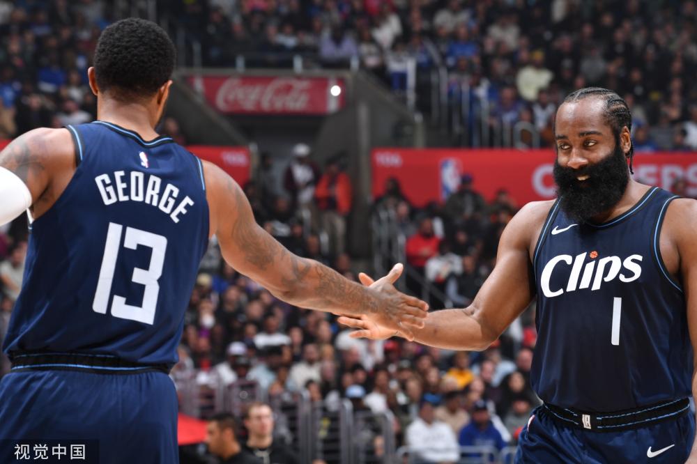 使得球队的 使得球队的